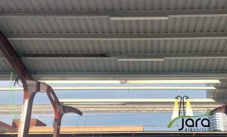 Luminarias en la estación de Chamartin