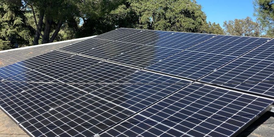 Ahorro con Placas Solares con Jara Eléctrica y Fotovoltaica